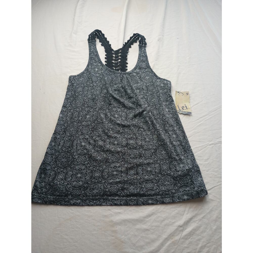 Vintage‎ Lei Y2K Paisley Tank Top Crochet Strap Women Size Medium NWT